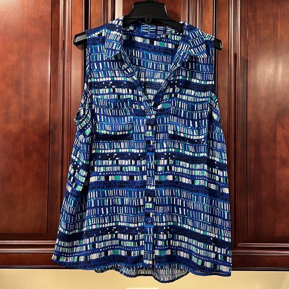 Apt. 9 Button Down Tank Top - Picture 1 of 7